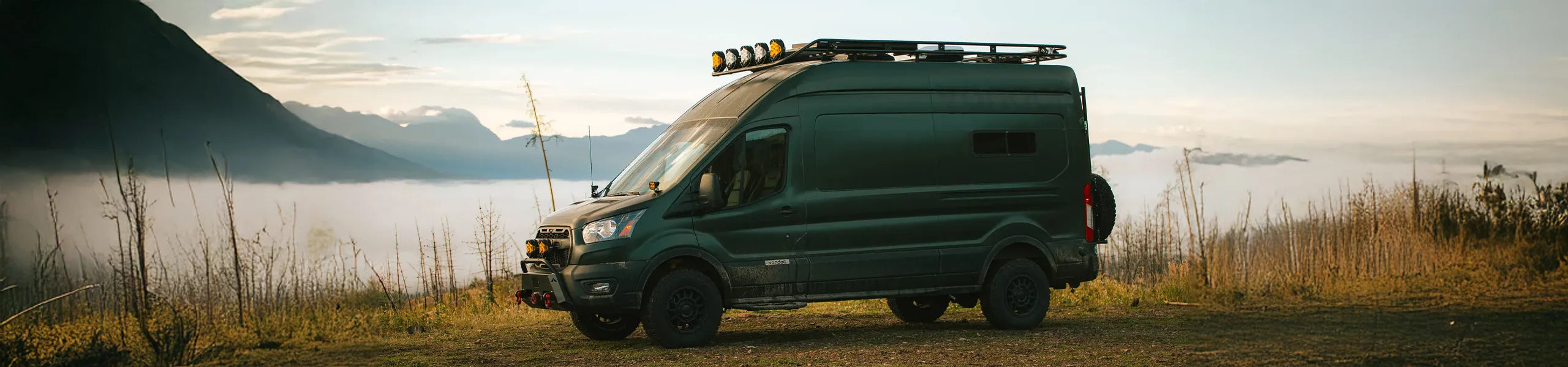Ford-Transit-Camping