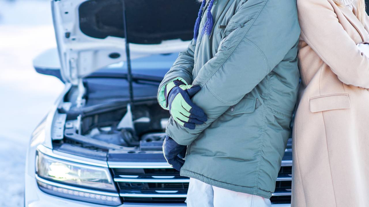 一般的な車の問題をどのように診断できますか?