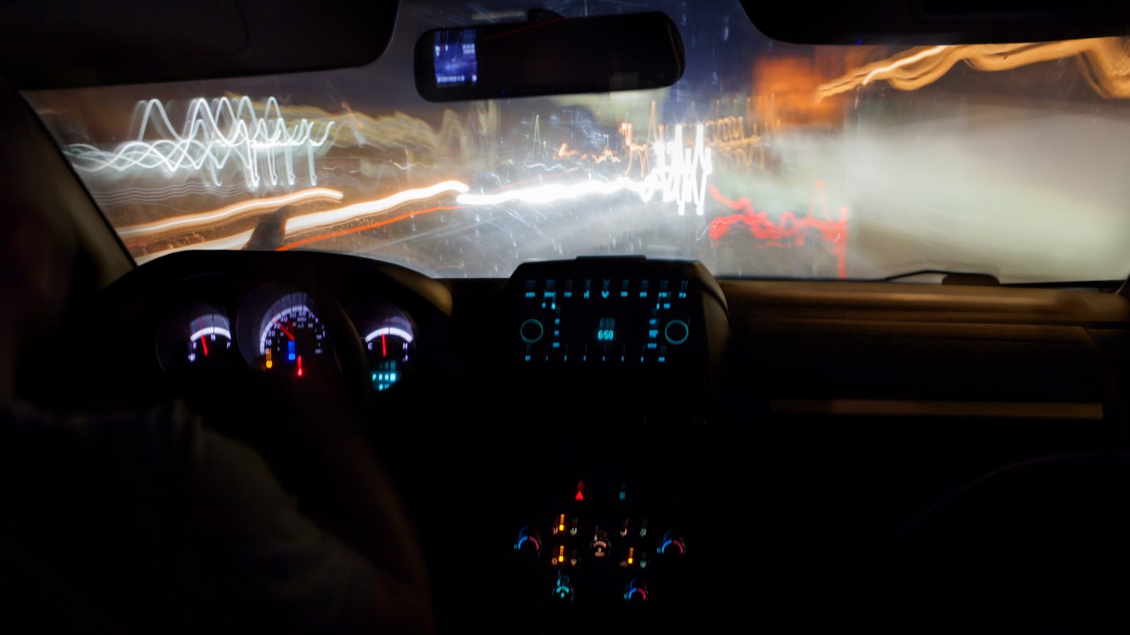 How Can New Drivers Acclimatize to Driving at Night?
